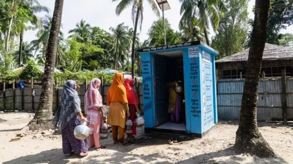 বিশ্বব্যাংকের ঋণের প্রকল্পে দুর্নীতির মহোৎসব